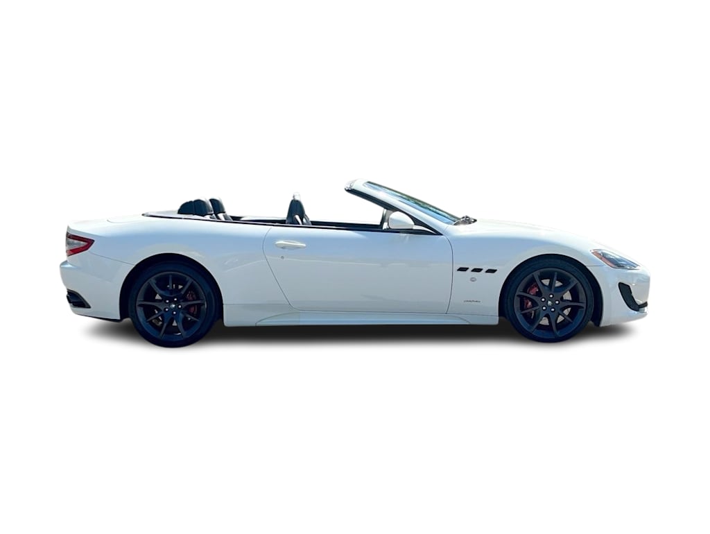 Thumbnail: 2014 Maserati GranTurismo - 25