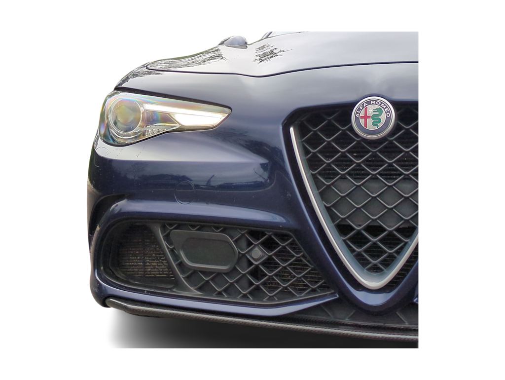 Thumbnail: 2018 Alfa Romeo Giulia - 25