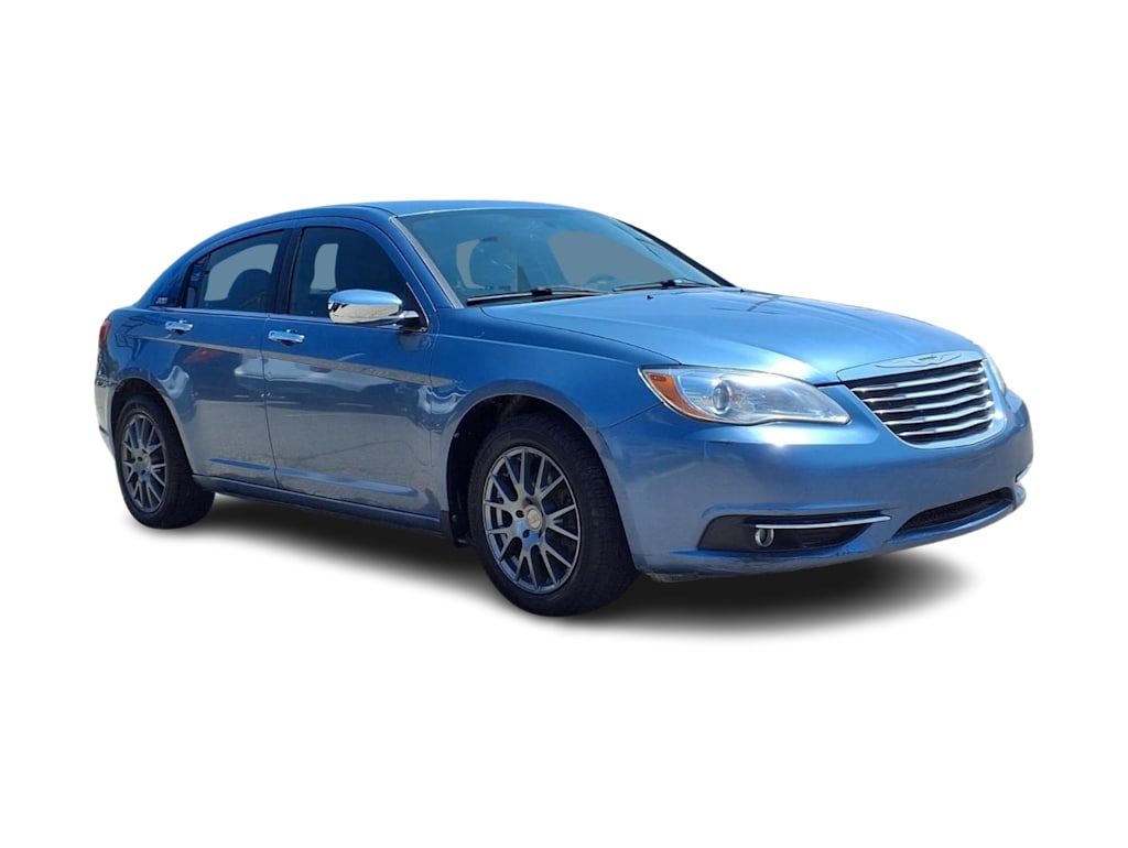 Thumbnail: 2011 Chrysler 200 - 15