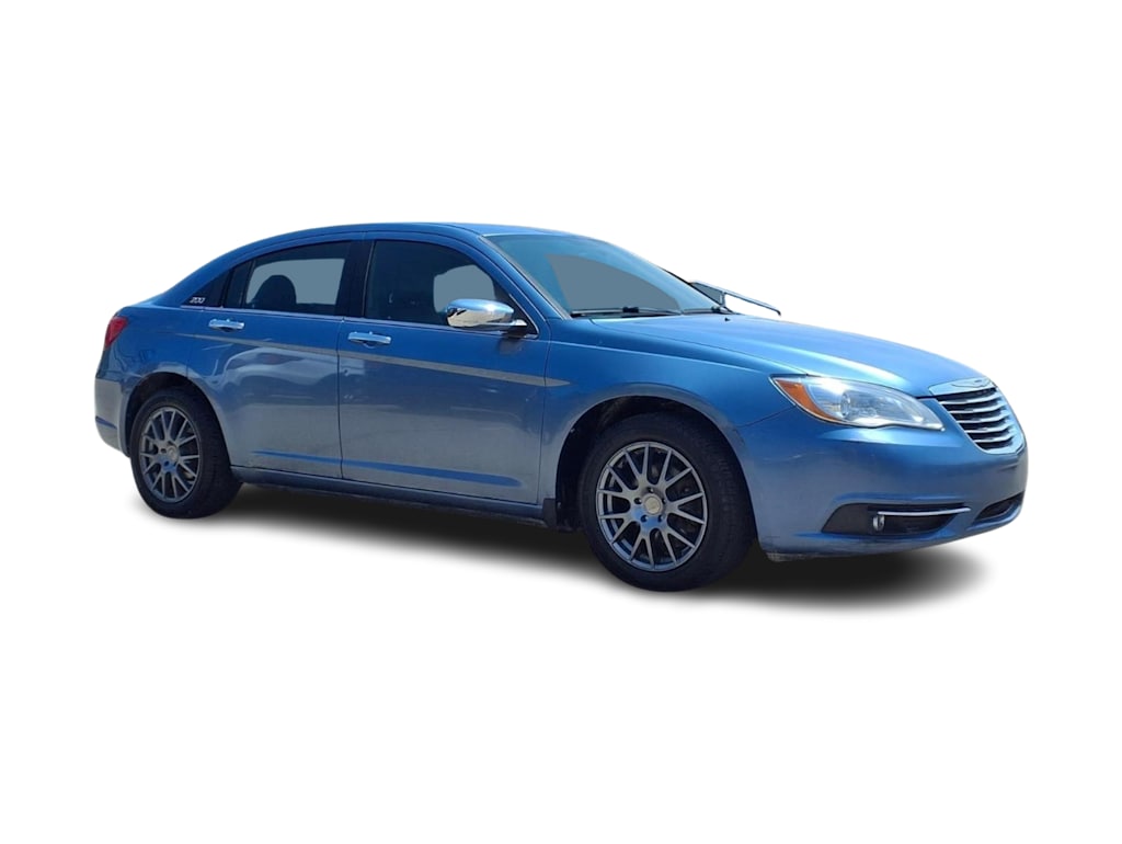 Thumbnail: 2011 Chrysler 200 - 16