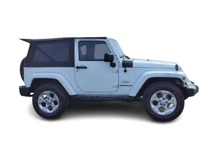 2014 Jeep Wrangler Sahara 14