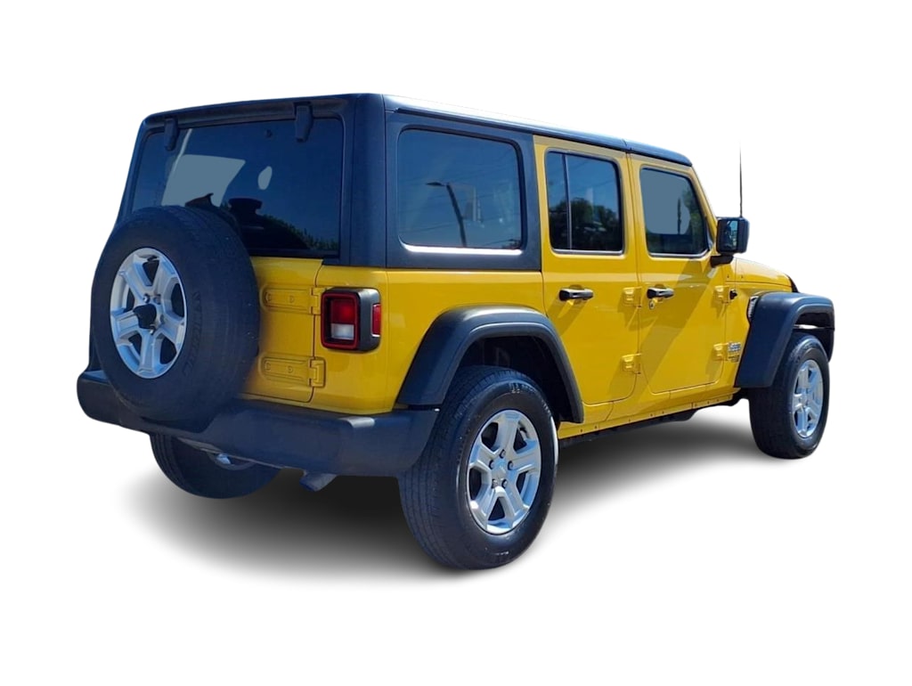 Thumbnail: 2019 Jeep Wrangler - 16