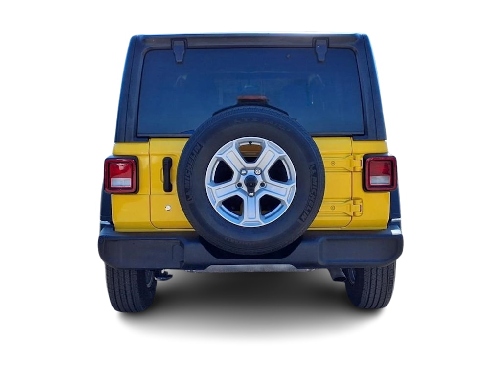 Thumbnail: 2019 Jeep Wrangler - 17