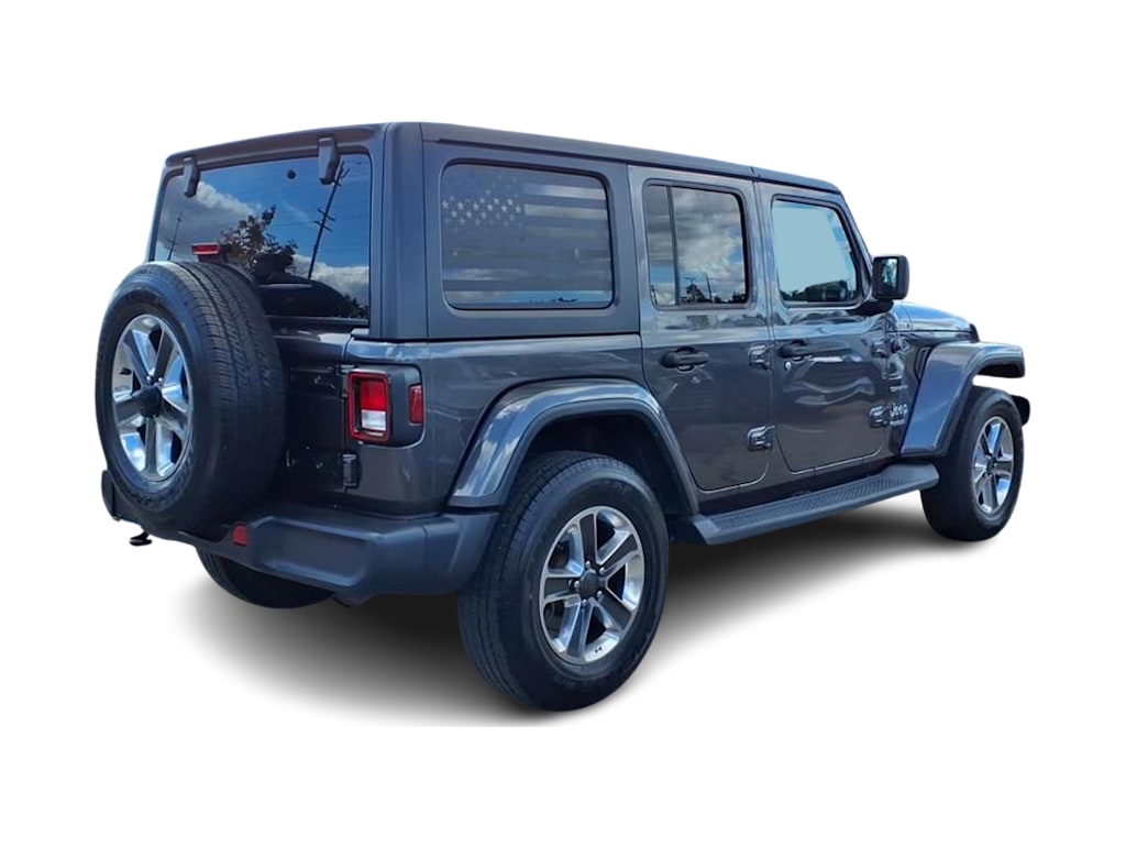 Thumbnail: 2018 Jeep Wrangler - 17