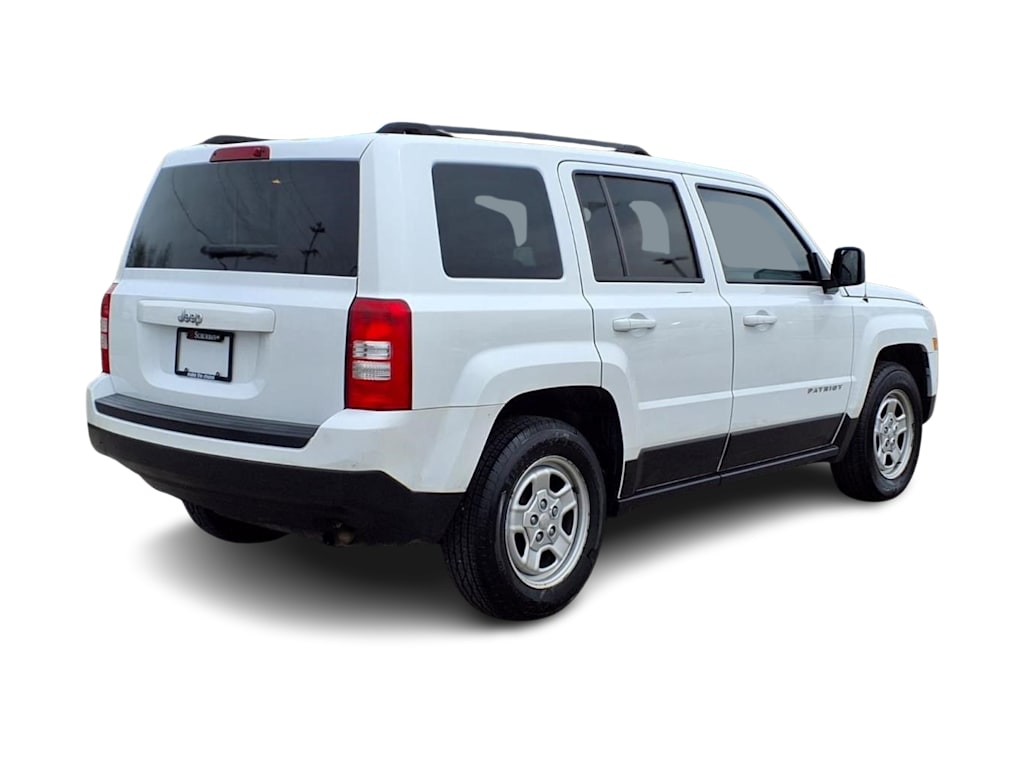 Thumbnail: 2017 Jeep Patriot - 20