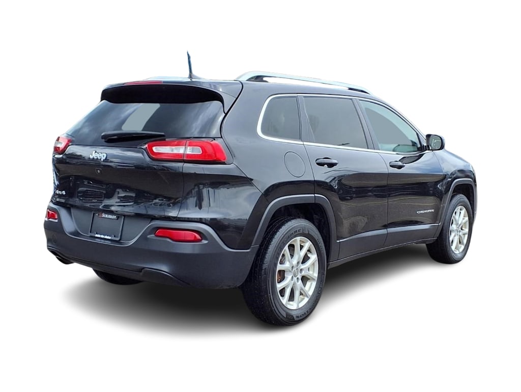 Thumbnail: 2016 Jeep Cherokee - 17