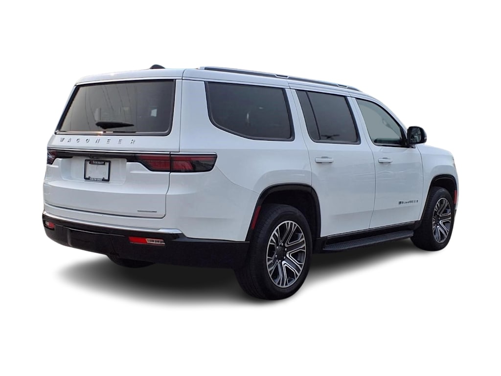 Thumbnail: 2024 Jeep Wagoneer - 17
