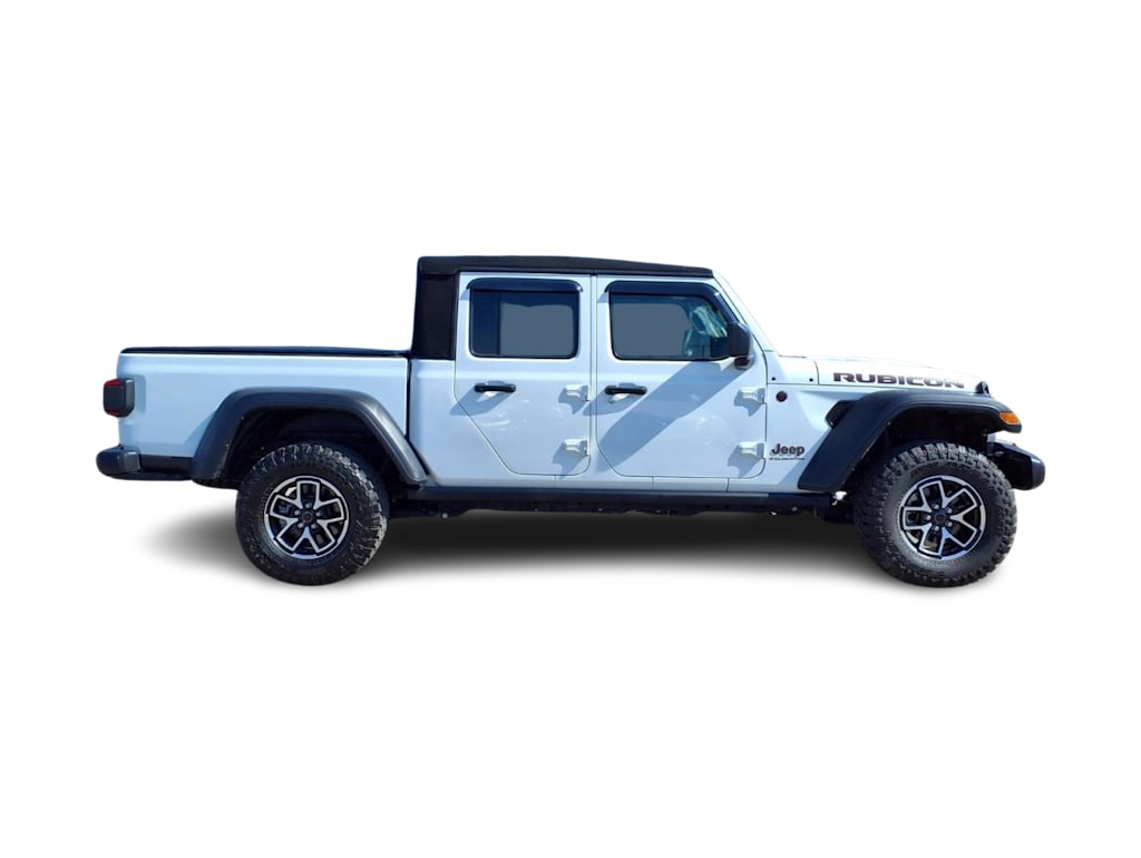 Thumbnail: 2024 Jeep Gladiator - 17