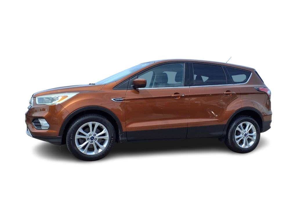 Thumbnail: 2017 Ford Escape - 3