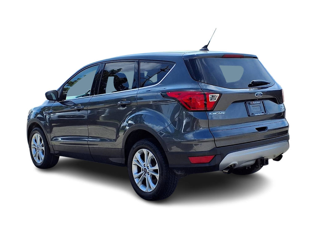 Thumbnail: 2019 Ford Escape - 3