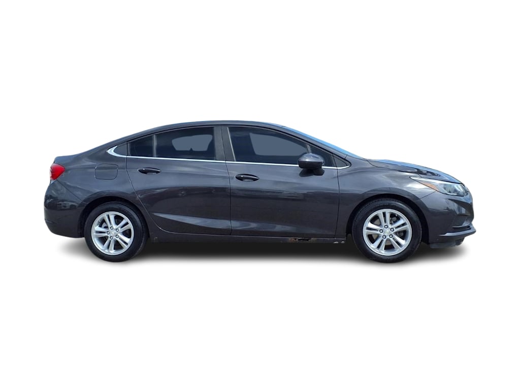 Thumbnail: 2016 Chevrolet Cruze - 16