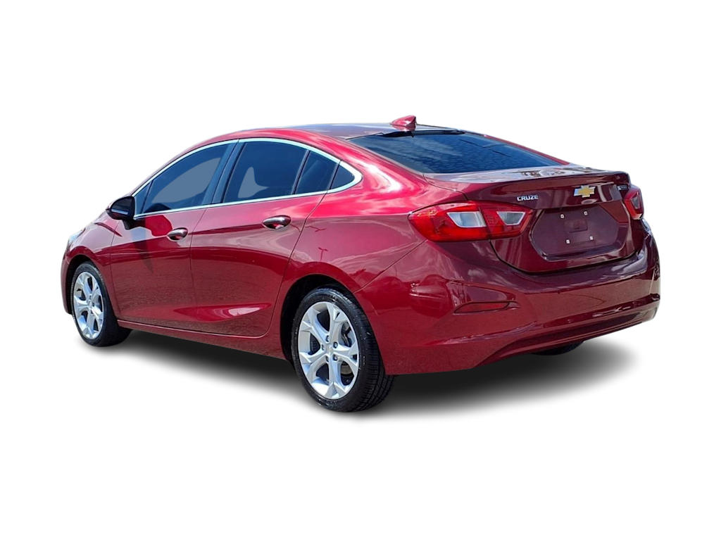 Thumbnail: 2017 Chevrolet Cruze - 4