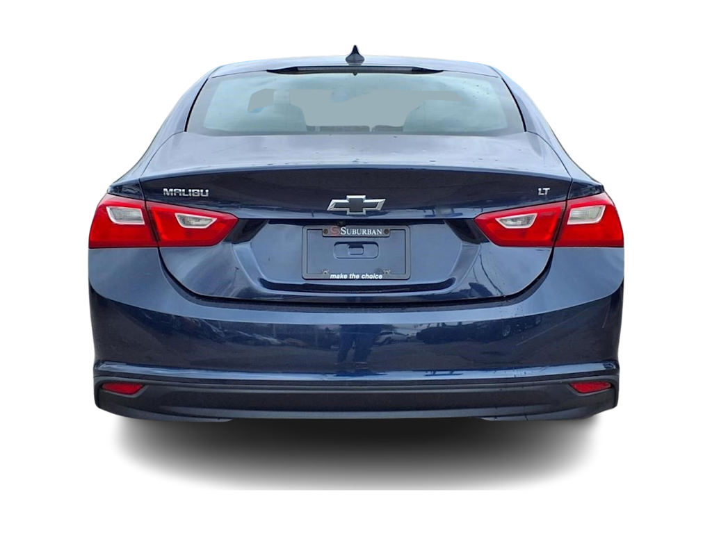 Thumbnail: 2016 Chevrolet Malibu - 5
