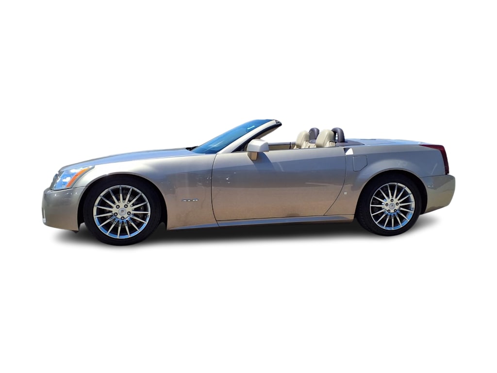 Thumbnail: 2008 Cadillac XLR - 2