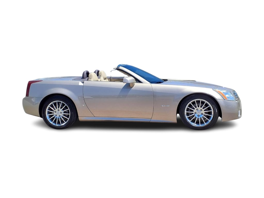 Thumbnail: 2008 Cadillac XLR - 13