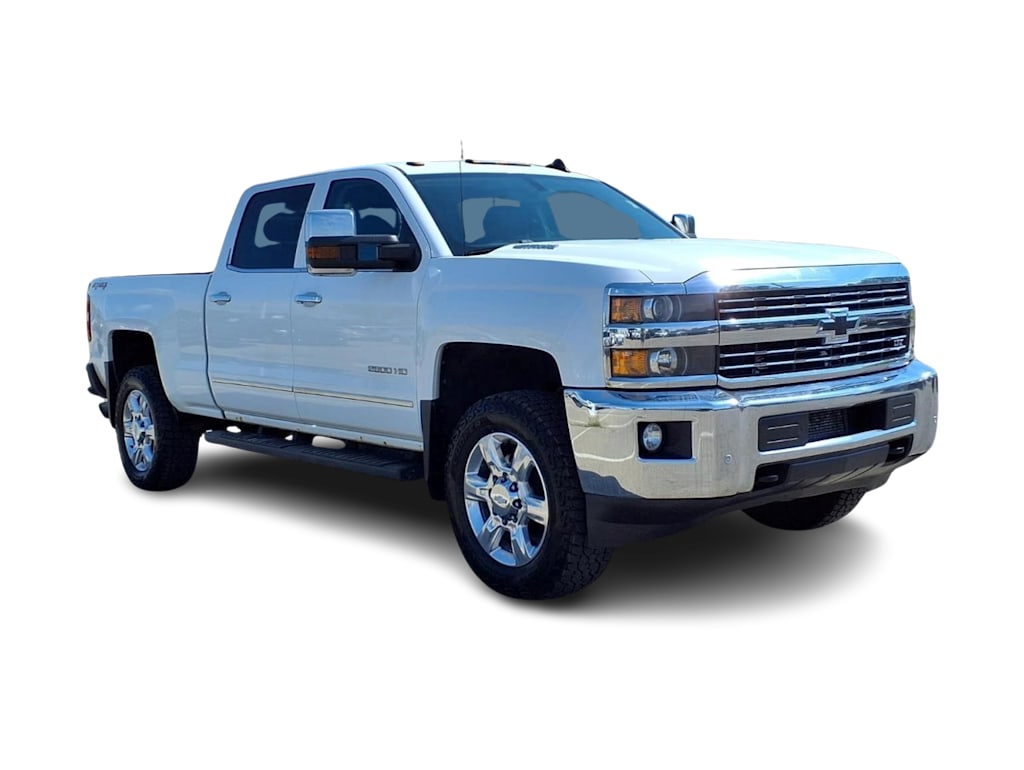 Thumbnail: 2015 Chevrolet Silverado 2500 - 17