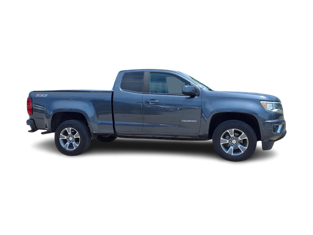Thumbnail: 2017 Chevrolet Colorado - 16