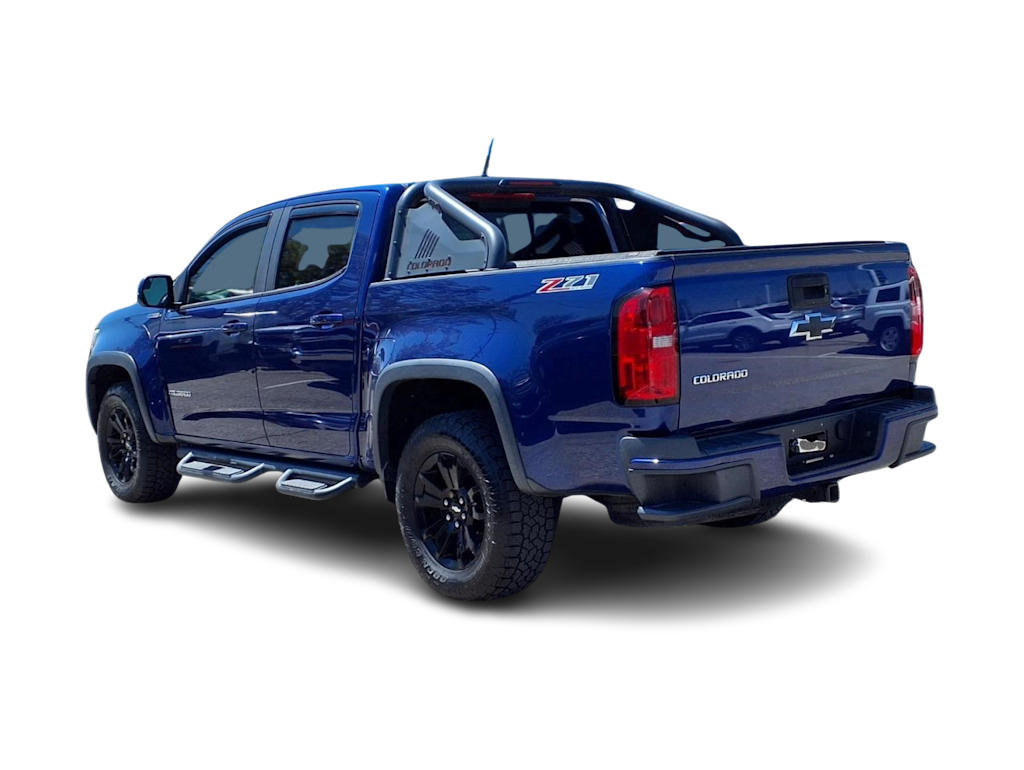 Thumbnail: 2016 Chevrolet Colorado - 3