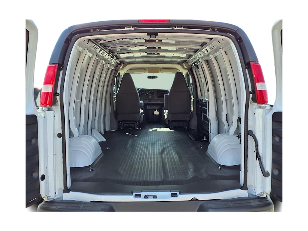 Thumbnail: 2026 Chevrolet Express - 15