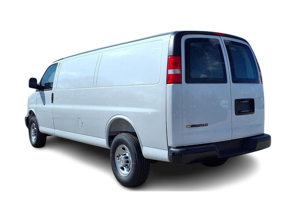 Thumbnail: 2026 Chevrolet Express - 3