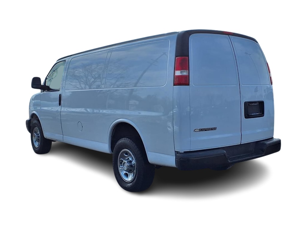 Thumbnail: 2018 Chevrolet Express - 16