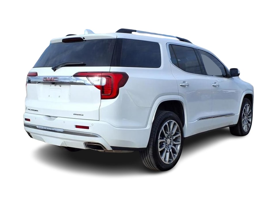 2023 GMC Acadia Denali 17