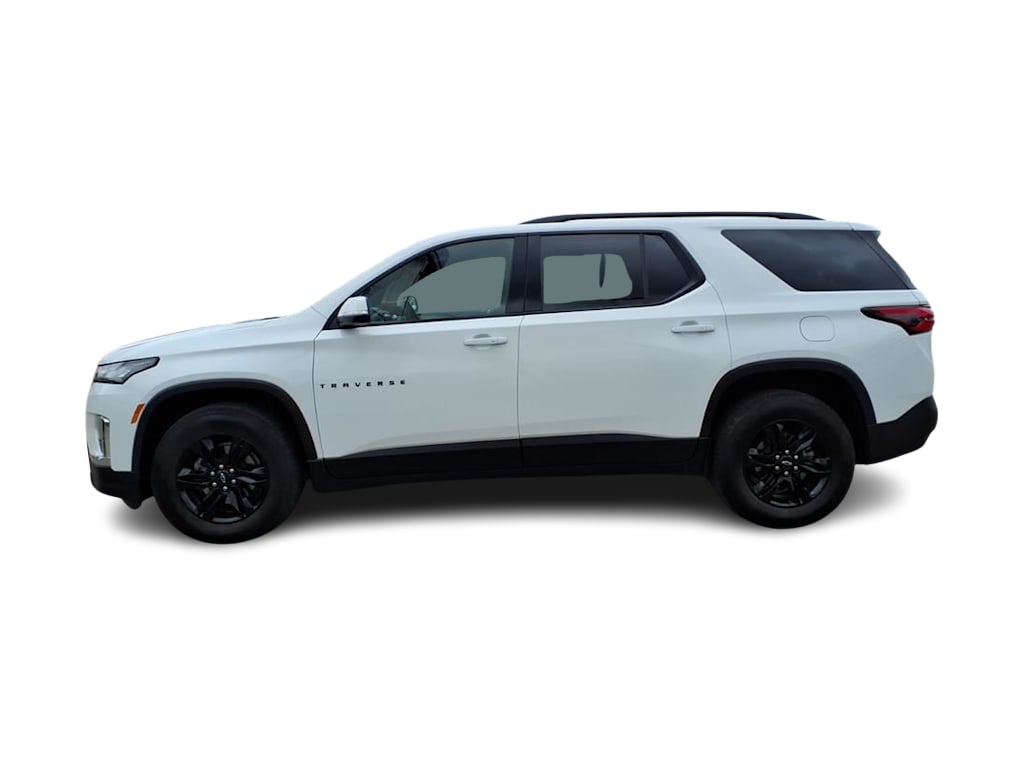 Thumbnail: 2023 Chevrolet Traverse - 3