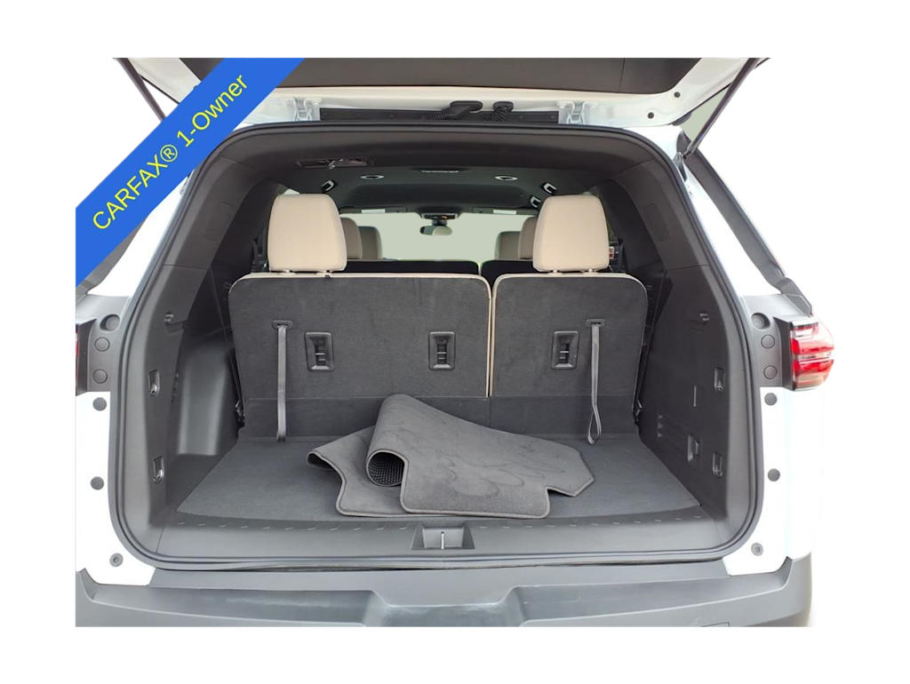 Thumbnail: 2023 Chevrolet Traverse - 16