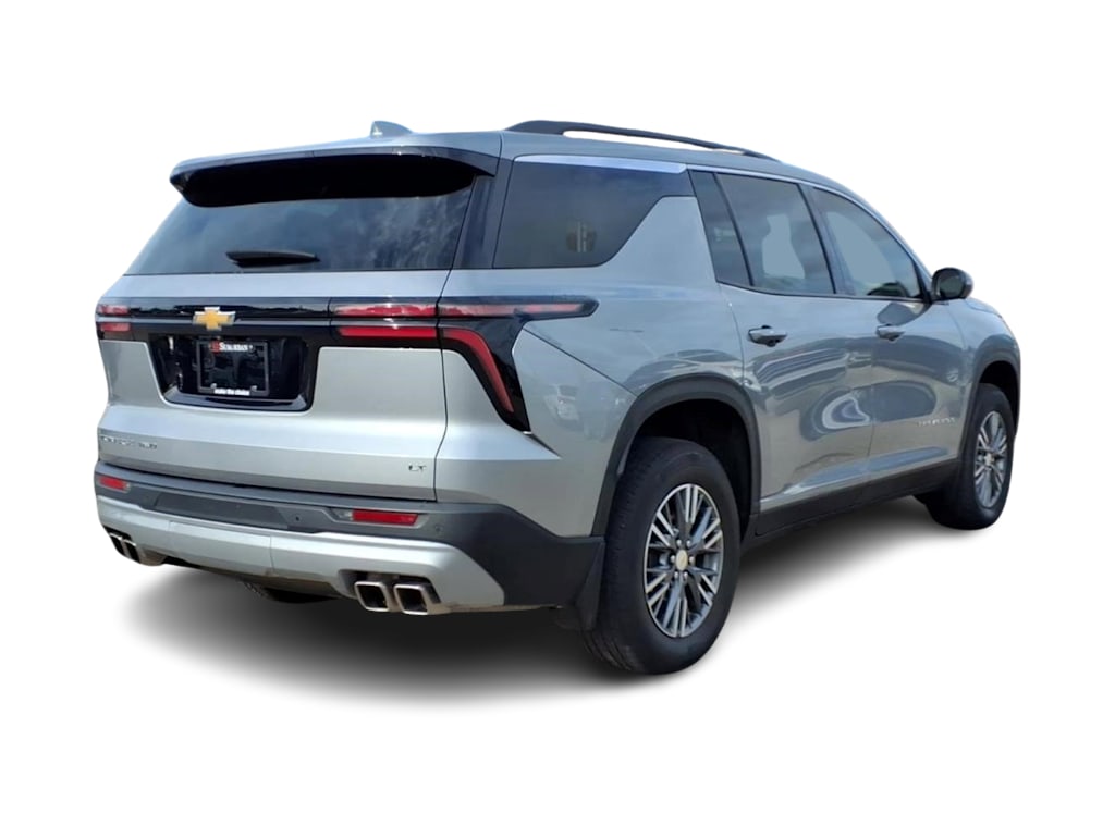 Thumbnail: 2024 Chevrolet Traverse - 16