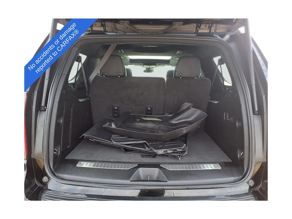 Thumbnail: 2023 Chevrolet Suburban - 14