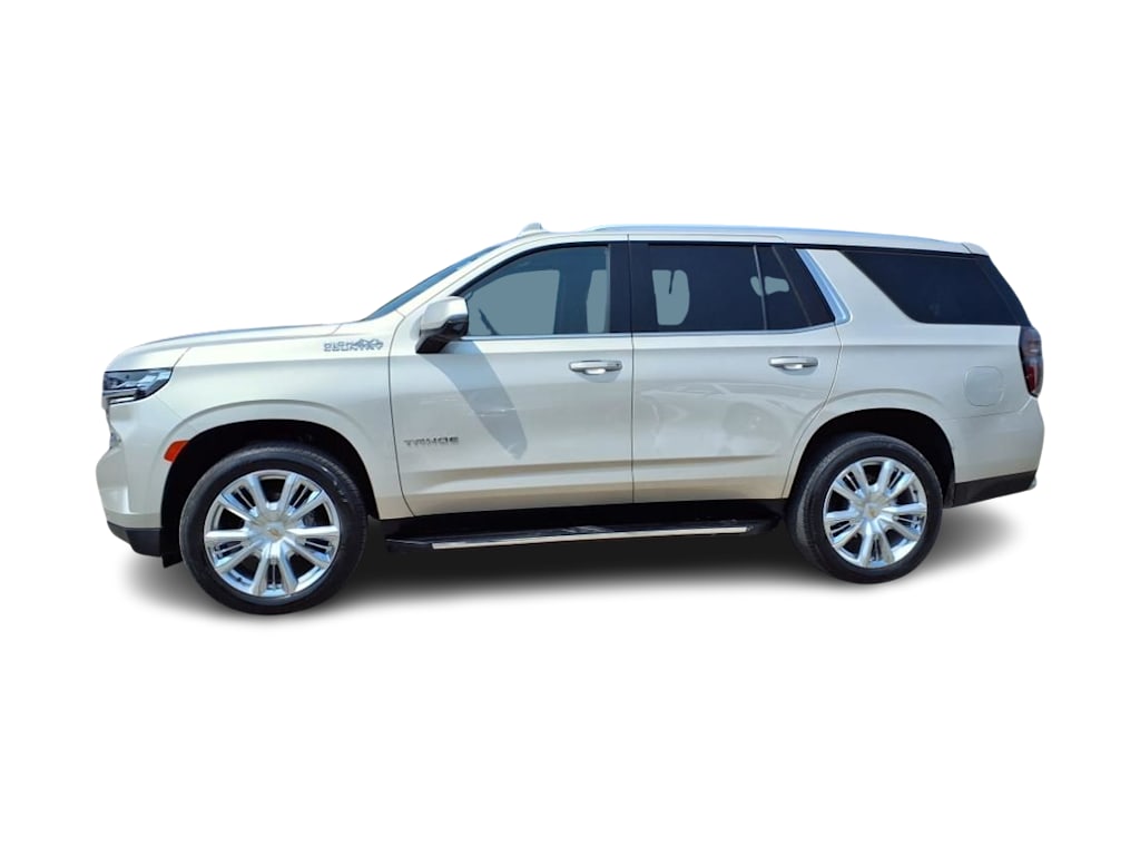 Thumbnail: 2023 Chevrolet Tahoe - 3