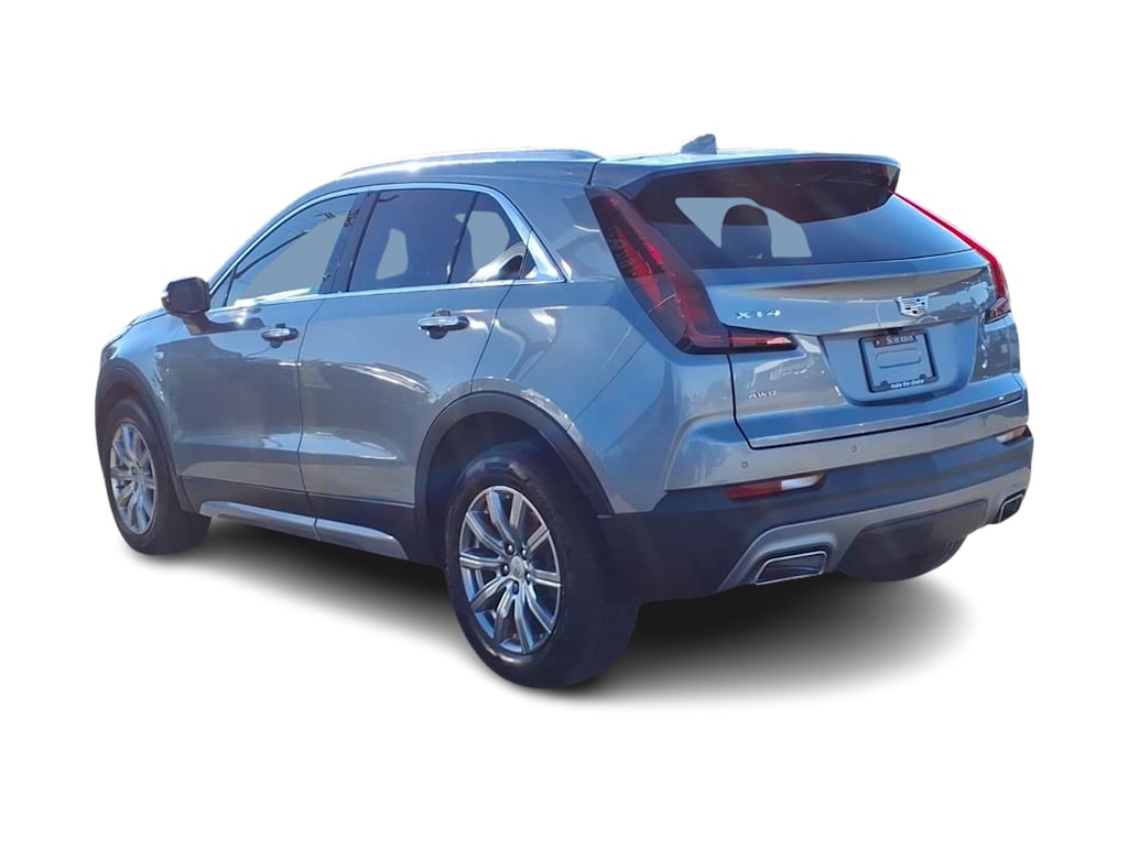 Thumbnail: 2023 Cadillac XT4 - 3