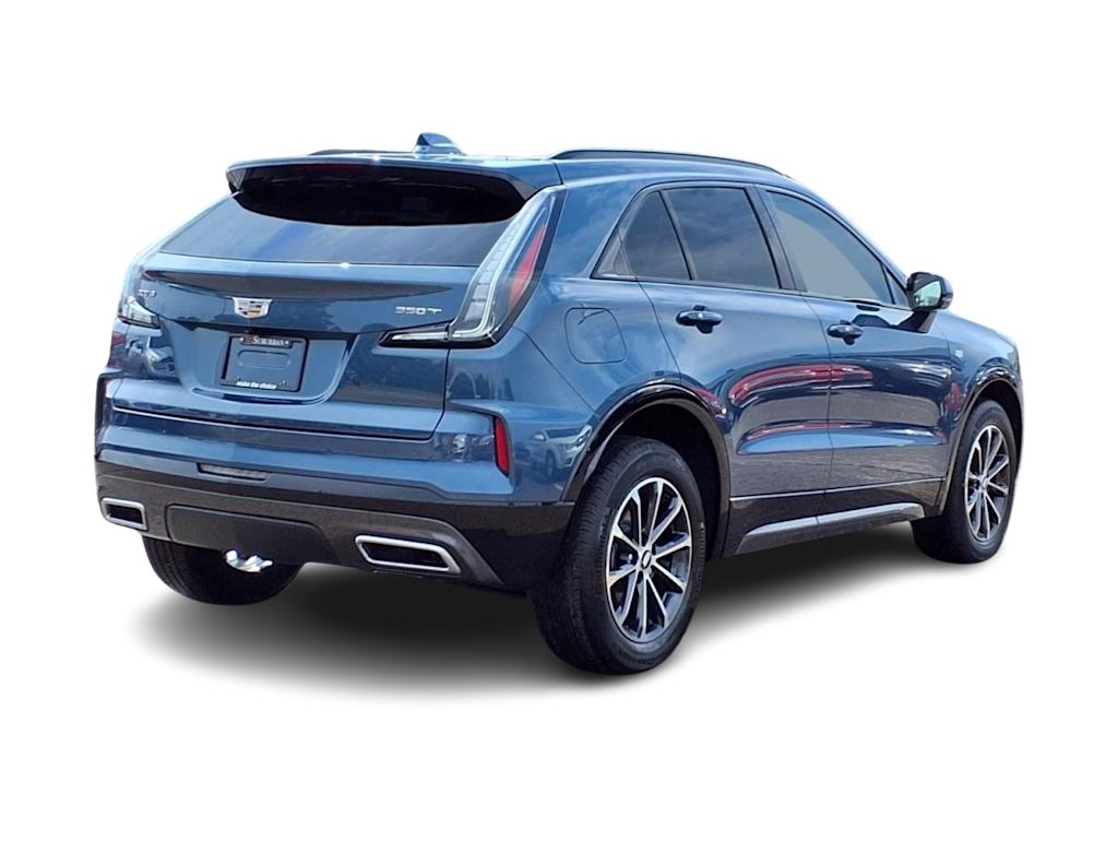 Thumbnail: 2024 Cadillac XT4 - 17