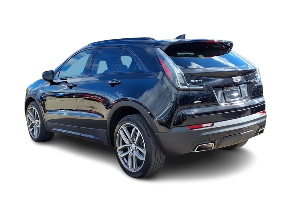 Thumbnail: 2023 Cadillac XT4 - 4