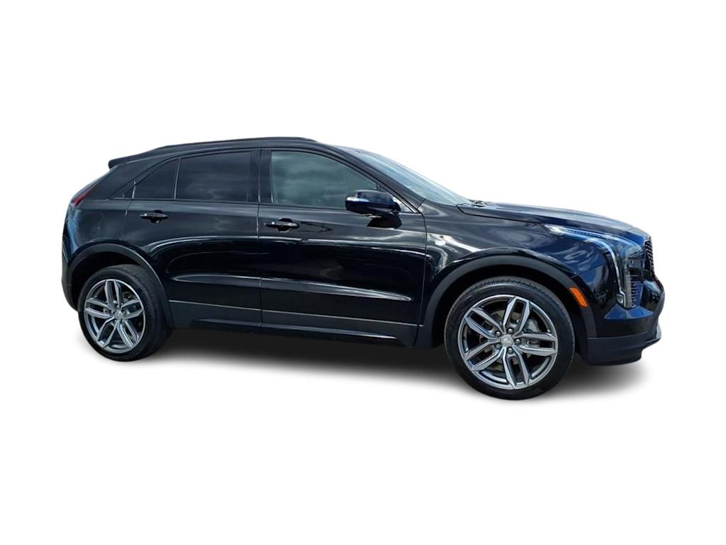 Thumbnail: 2023 Cadillac XT4 - 15