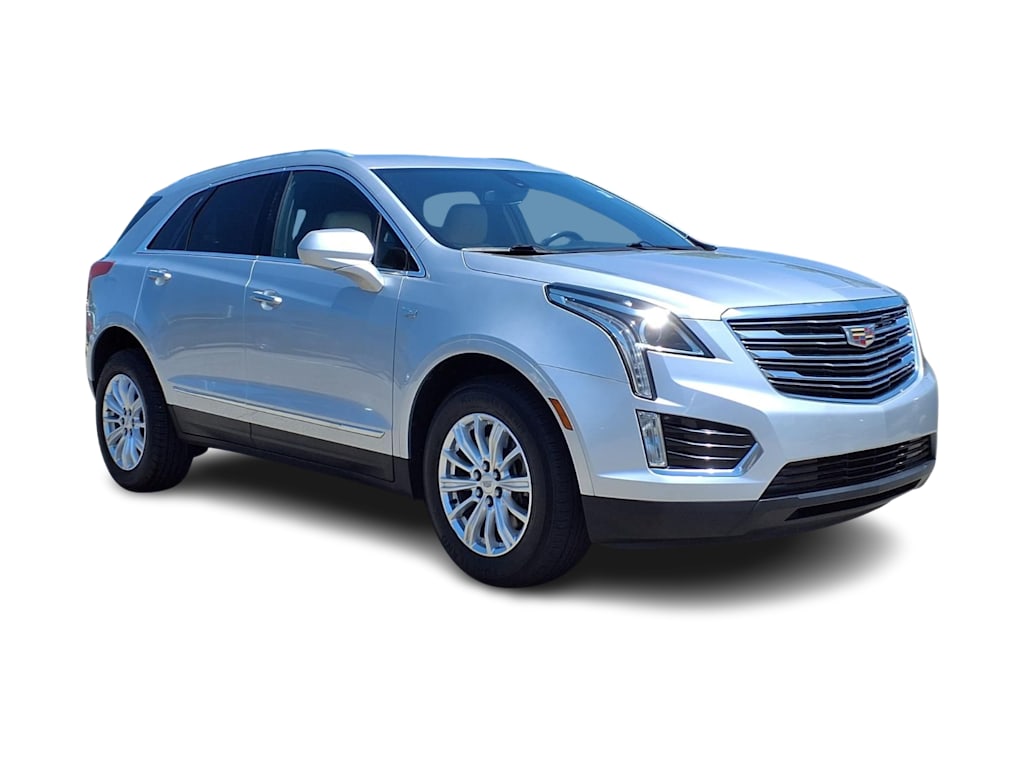 Thumbnail: 2019 Cadillac XT5 - 17