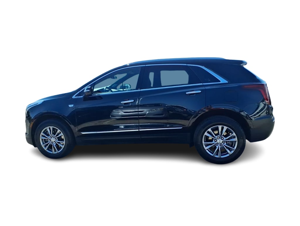 Thumbnail: 2022 Cadillac XT5 - 3