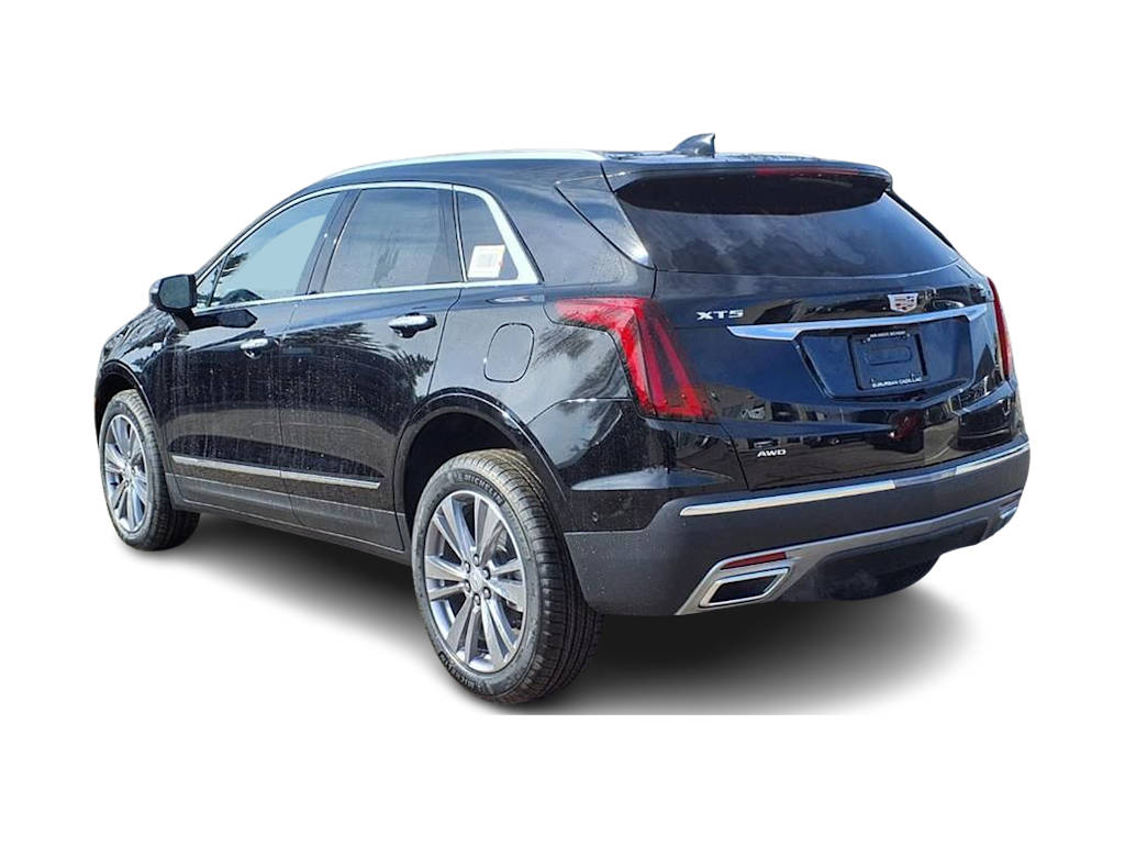 Thumbnail: 2026 Cadillac XT5 - 3