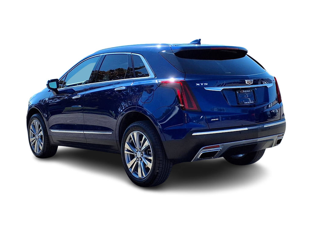 Thumbnail: 2024 Cadillac XT5 - 4