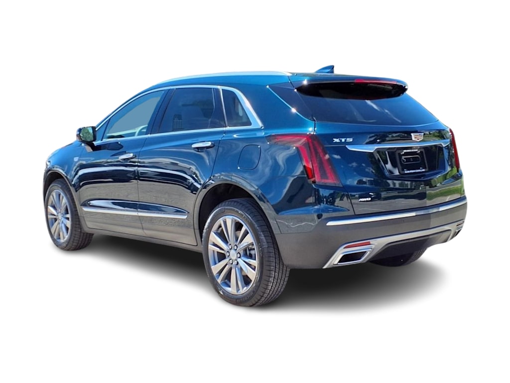 Thumbnail: 2026 Cadillac XT5 - 3