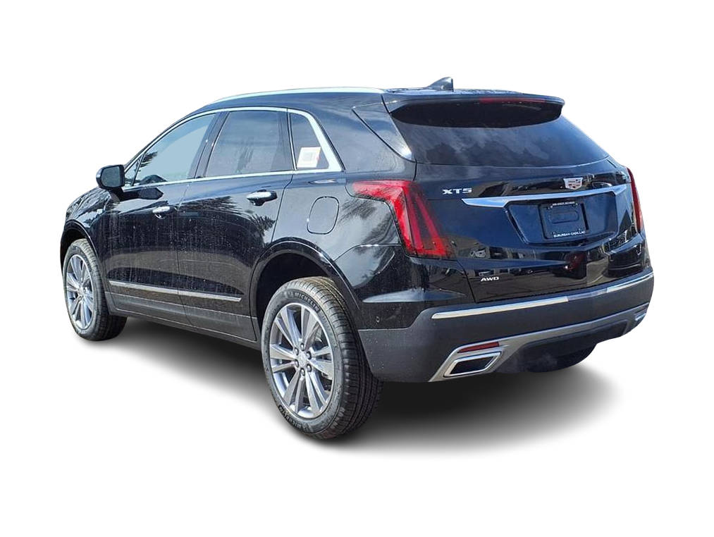 Thumbnail: 2026 Cadillac XT5 - 3