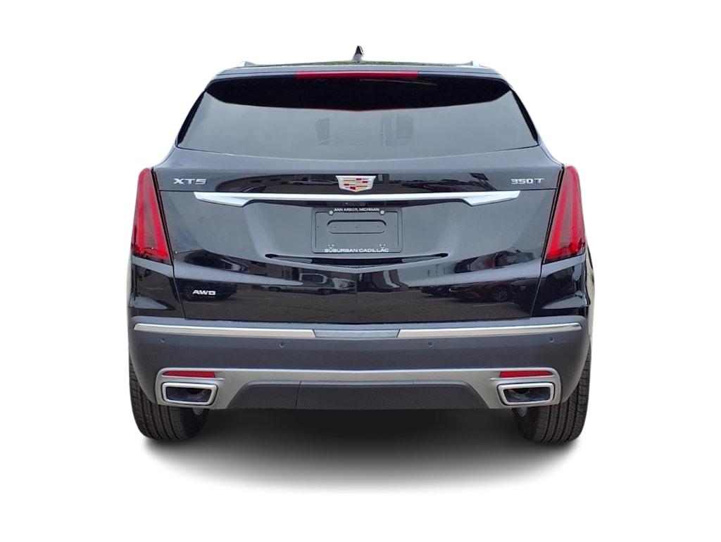 Thumbnail: 2026 Cadillac XT5 - 4