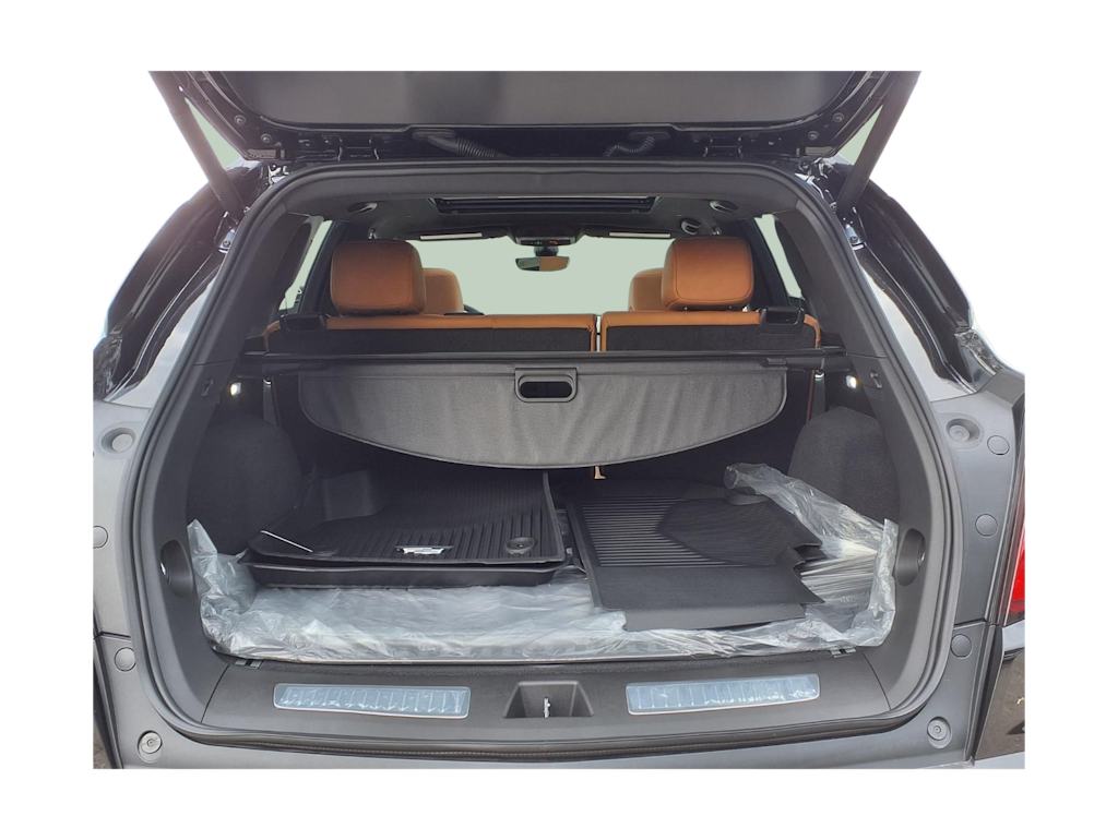 Thumbnail: 2026 Cadillac XT5 - 12