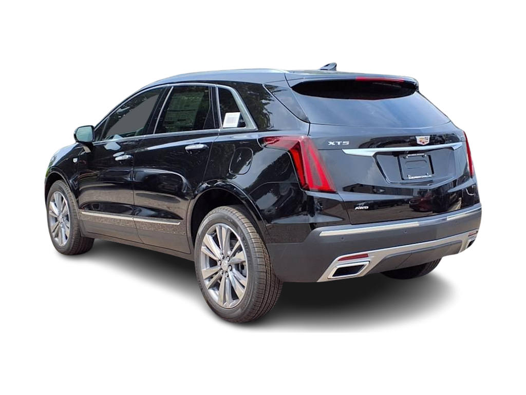 Thumbnail: 2025 Cadillac XT5 - 3