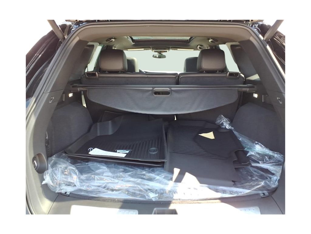 Thumbnail: 2025 Cadillac XT5 - 11