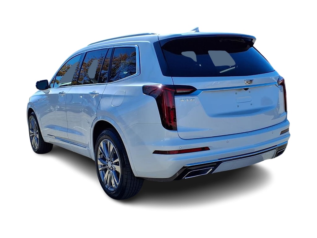 Thumbnail: 2025 Cadillac XT6 - 4