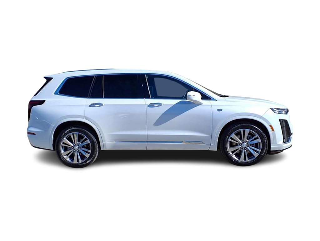 Thumbnail: 2025 Cadillac XT6 - 16