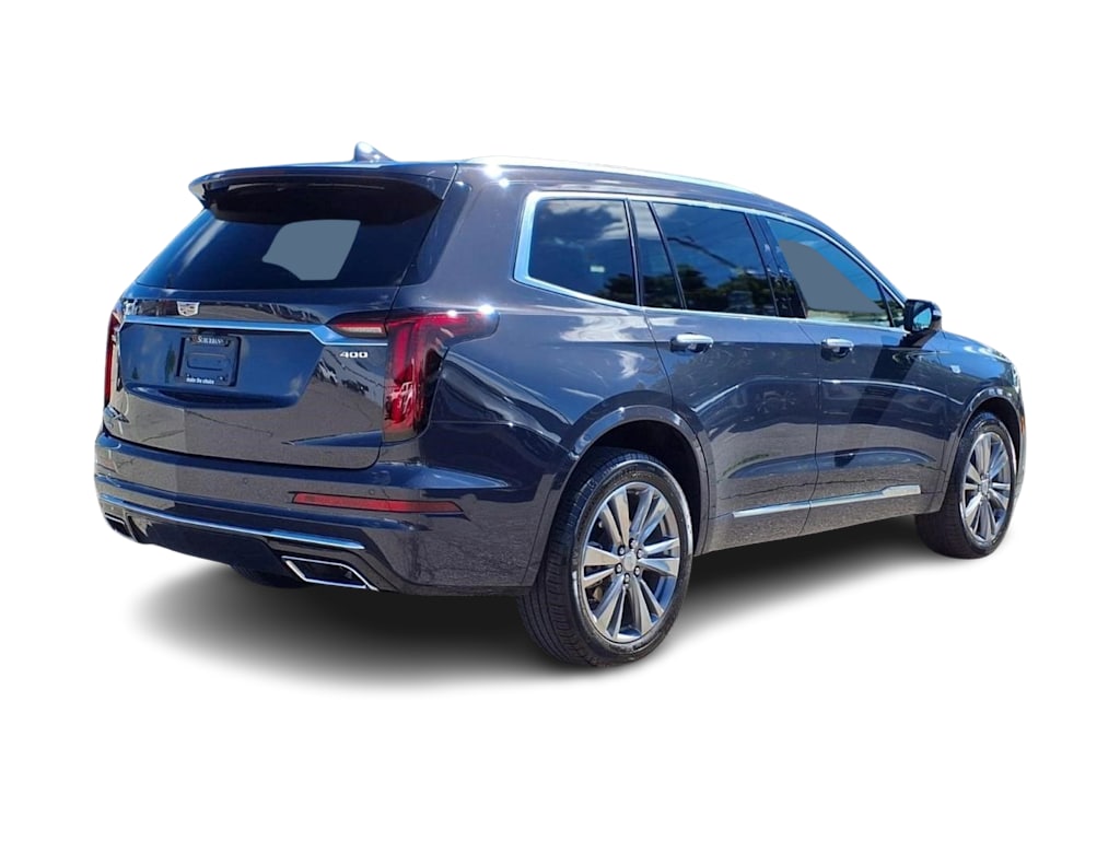Thumbnail: 2024 Cadillac XT6 - 17