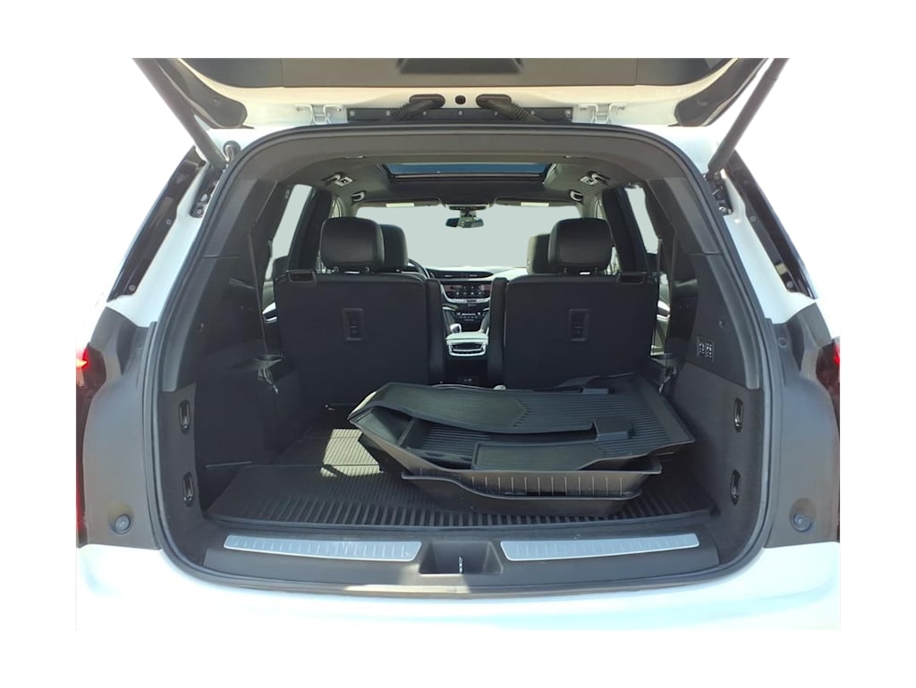 Thumbnail: 2022 Cadillac XT6 - 14