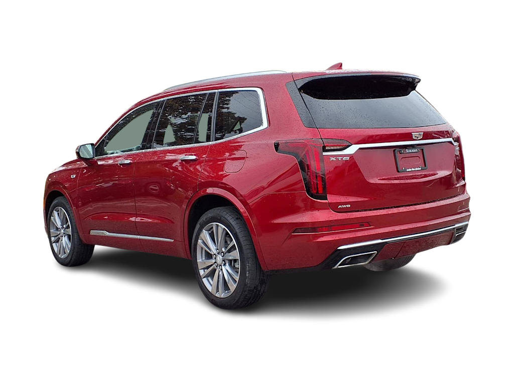 Thumbnail: 2024 Cadillac XT6 - 3